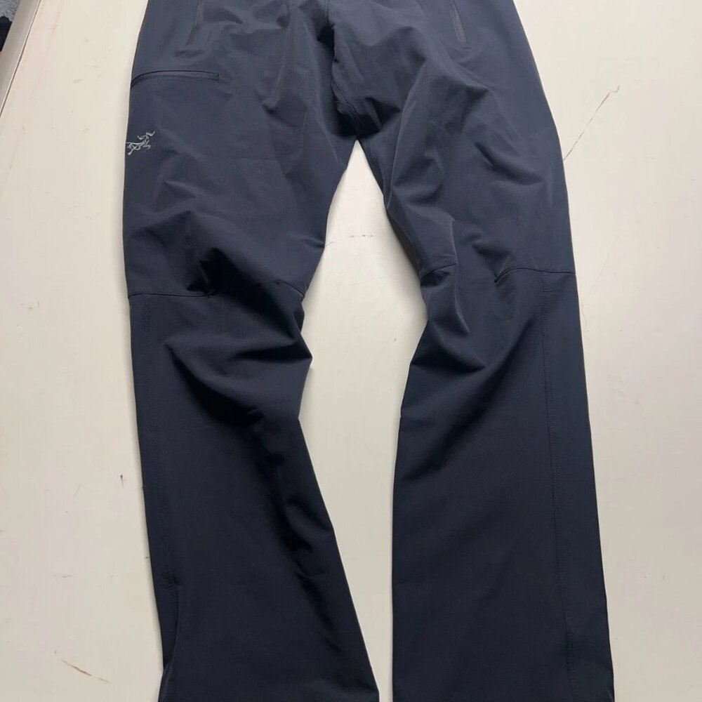 Arc'teryx Gamma LT Straight Pants Black Softshell Outdoor Hiking Womens Size 6